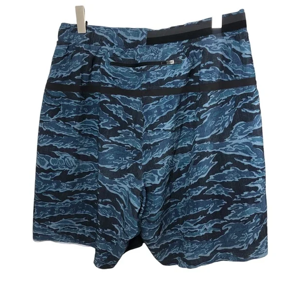 Lululemon Surge Shorts - Bundle of 3 - Picture 3 of 16